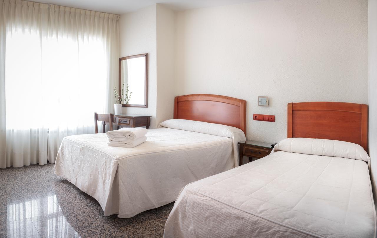 Hostal San Miguel Ponferrada Extérieur photo