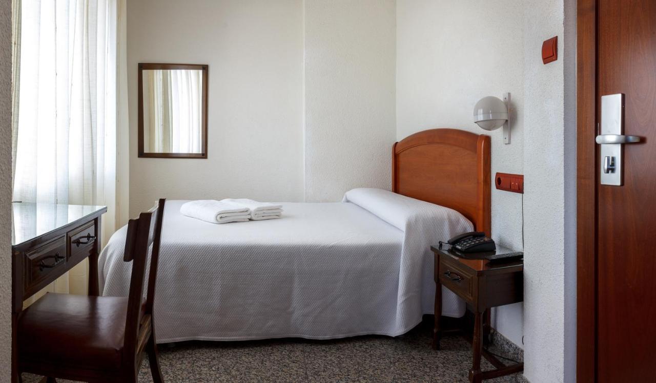 Hostal San Miguel Ponferrada Extérieur photo